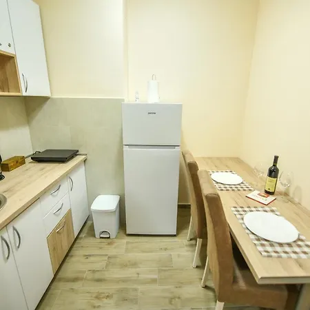 Centar 2 Apartment *
