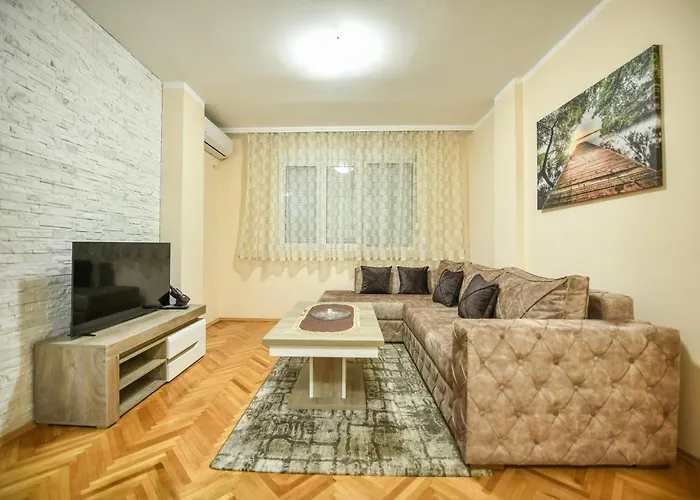 Apartmán Centar 2 *
