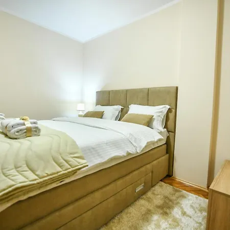 Centar 2 بودغوريتْسا