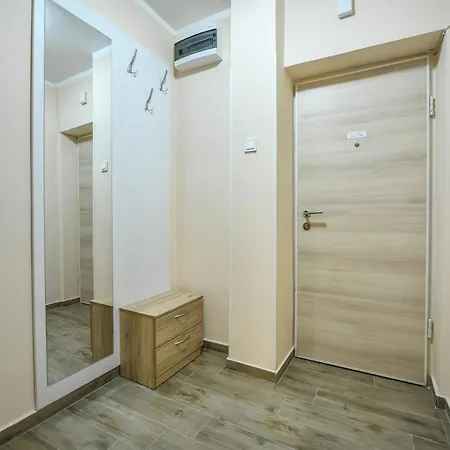 Centar 2 Apartment