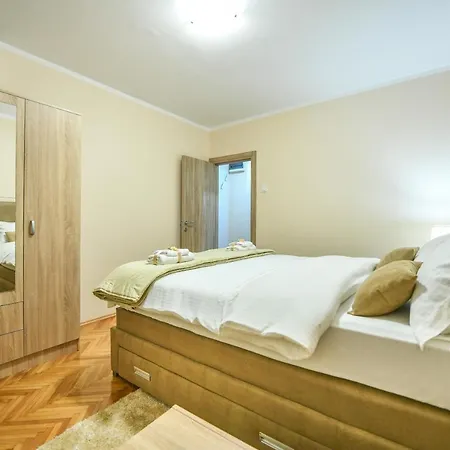 Daire Centar 2 Podgoriçe